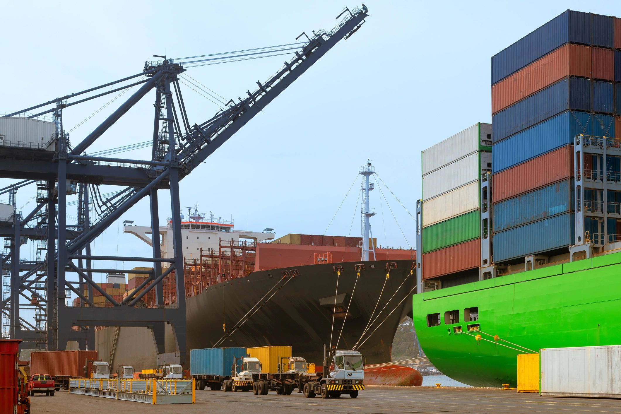Terminal de contenedores y operación portuaria